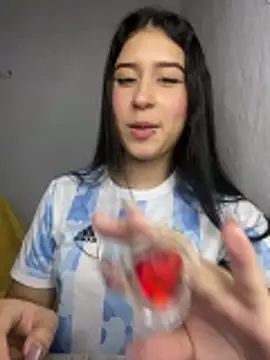 cristalxxx hott online show from 11/17/25, 09:41