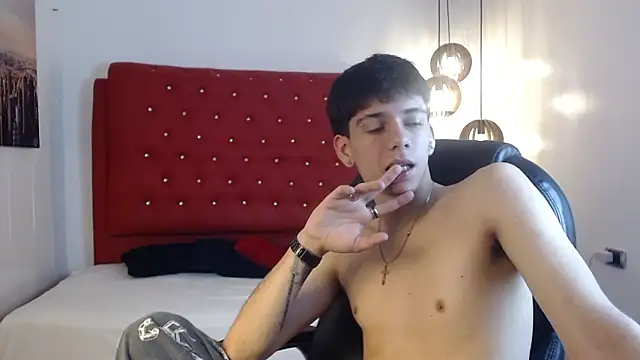 AmethystShadow17 online show from 03/24/26, 08:53