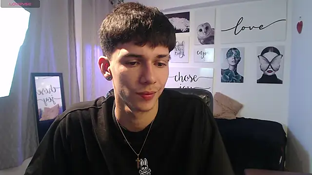 AmethystShadow17 online show from 03/14/26, 08:04