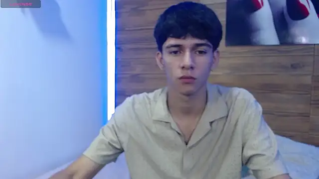 AmethystShadow17 online show from 10/18/25, 01:02