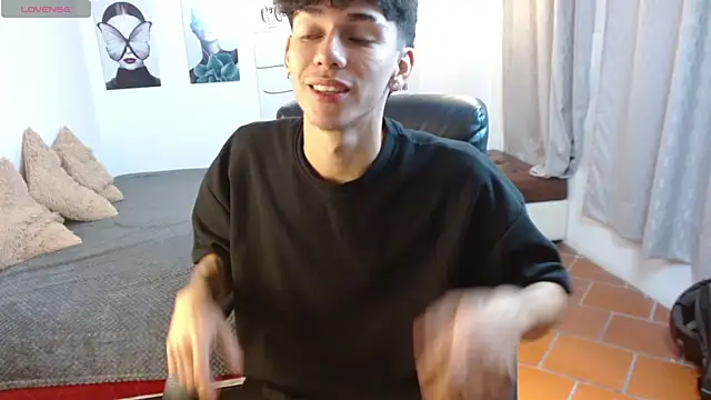 AmethystShadow17 online show from 11/01/25, 07:30