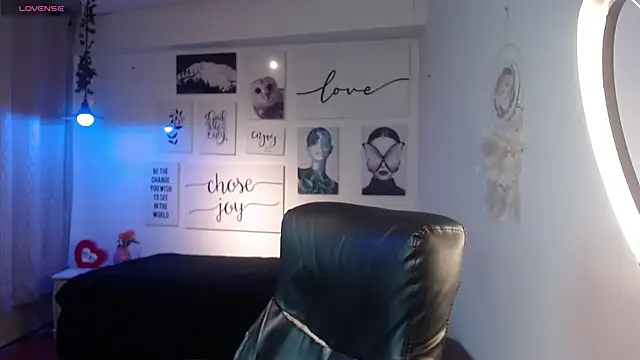 AmethystShadow17 online show from 02/07/26, 07:55