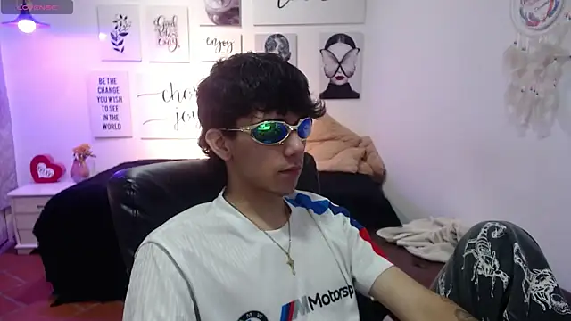 AmethystShadow17 online show from 02/10/26, 07:57