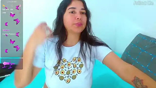 HaannaAGT online show from 11/17/25, 09:41