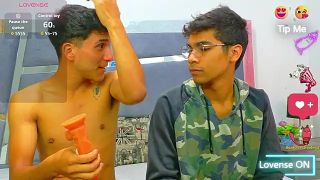 Desire4Duo online show from 11/17/25, 01:04