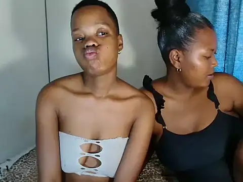 SexyLatoya05 online show from 11/11/25, 09:04