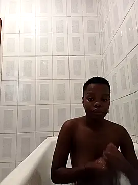 SexyLatoya05 online show from 12/03/25, 04:06