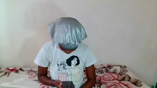 SexyLatoya05 online show from 12/01/25, 05:41