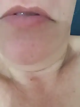 CadadaFogosa online show from 10/18/25, 01:57