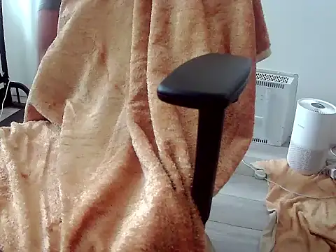 Batboy94 online show from 04/11/26, 01:15