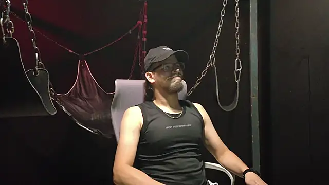 Snapshot of Amo_RodriD chatting on 10/14/25, 10:31 Amo RodriD online show from 10/14/25, 10:31