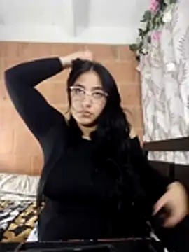 kassandra luxury online show from 12/19/25, 12:14