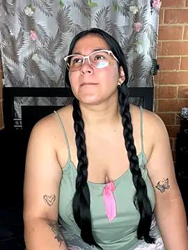 kassandra luxury online show from 10/30/25, 04:44