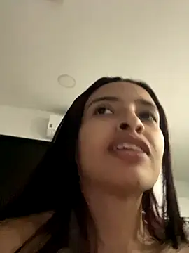Aithana Petite online show from 12/04/25, 03:27