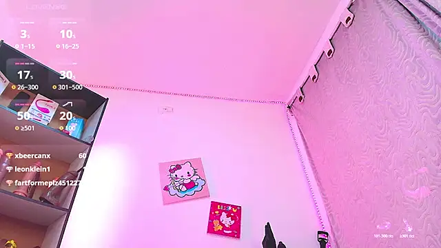 Elisce cloudd online show from 07/17/26, 01:25