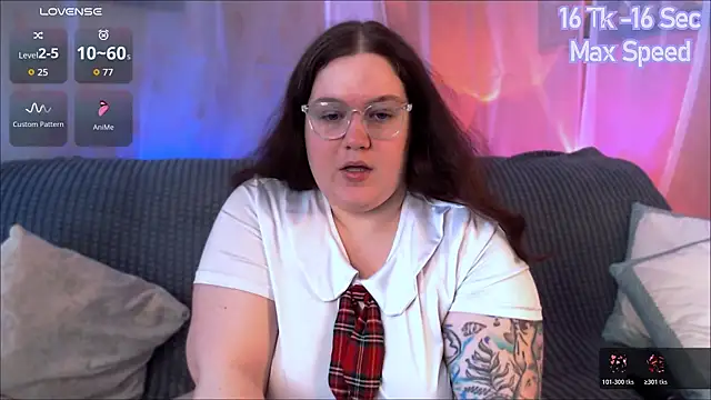 Snapshot of SummerTina chatting on 07/18/26, 10:13 SummerTina online show from 07/18/26, 10:13