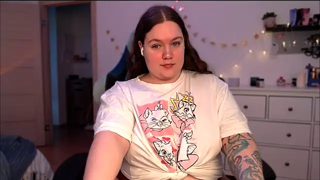 SummerTina online show from 01/17/25, 09:06