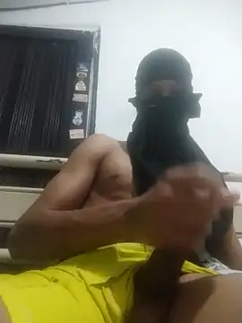 Snapshot of JR777xxx chatting on 02/11/26, 06:02 JR777xxx online show from 02/11/26, 06:02