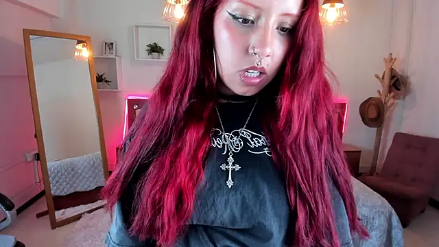 Cat  Moon   online show from 10/15/25, 07:55