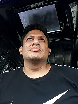 WIlGar1993 online show from 03/04/26, 04:04