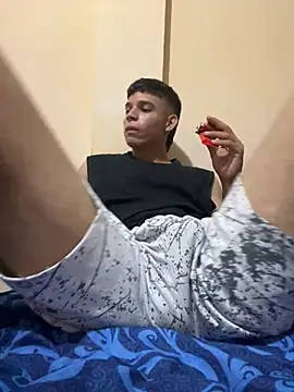 Snapshot of Michael_black01 chatting on 02/07/26, 04:09 Michael black01 online show from 02/07/26, 04:09