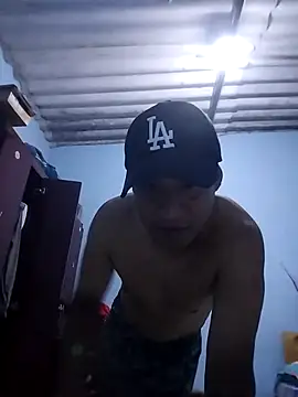 Snapshot of RennySem chatting on 10/14/25, 12:00 RennySem online show from 10/14/25, 12:00