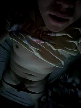 AlexRZ93 online show from 12/16/25, 05:22