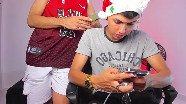 Snapshot of Axel_Cody_ chatting on 12/03/25, 08:30 Axel Cody online show from 12/03/25, 08:30