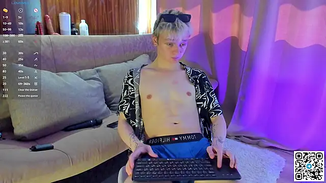 Snapshot of Logan_mett chatting on 05/09/26, 11:57 Logan mett online show from 05/09/26, 11:57