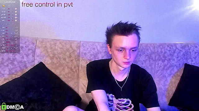 Logan mett online show from 11/22/25, 09:02