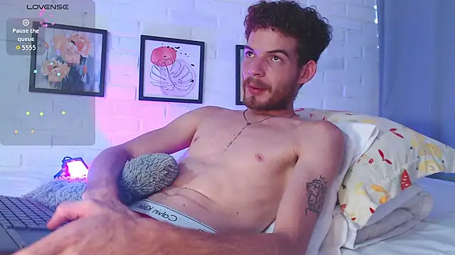 MATEO HUNTER online show from 04/03/26, 04:35