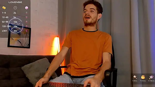 MATEO HUNTER online show from 10/31/25, 05:15