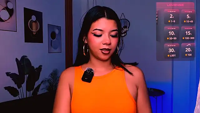 ivonyrose  online show from 11/05/25, 02:03