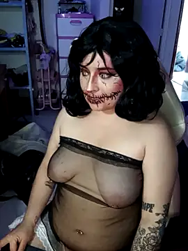 111lucygrim111 online show from 10/31/25, 08:05