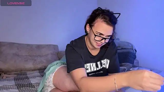 live sexy online show from 11/26/25, 04:18