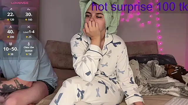 live sexy online show from 04/15/26, 07:47