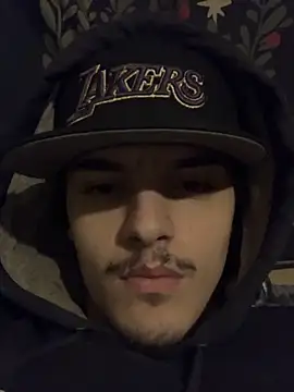 CarmeloA online show from 10/15/25, 09:34