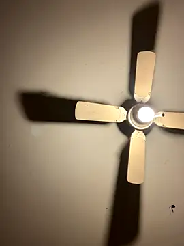 CarmeloA online show from 10/30/25, 08:17