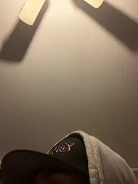 CarmeloA online show from 11/03/25, 03:01