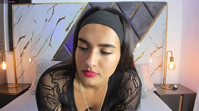 sarayofficial online show from 04/27/26, 11:58