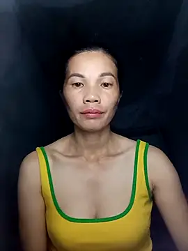 Style-lee online show from 10/21/25, 12:15