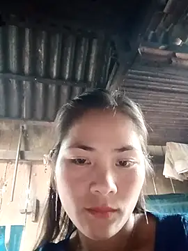 Lyssa-a online show from 11/04/25, 06:39