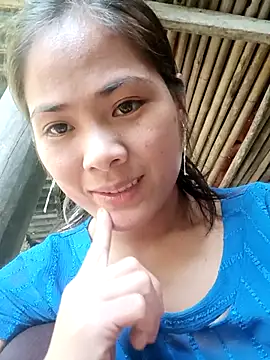 Lyssa-a online show from 10/21/25, 04:45