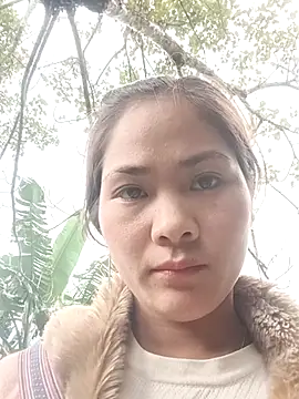 Lyssa-a online show from 11/20/25, 05:41