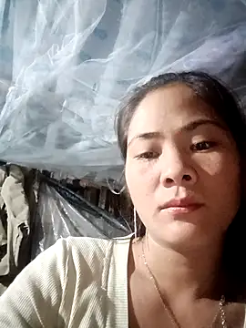 Lyssa-a online show from 11/04/25, 10:46