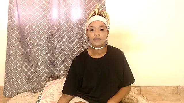 fifiqueen25 online show from 01/08/26, 11:16