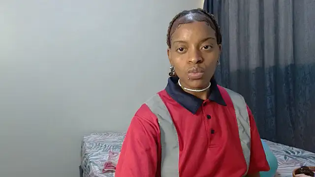 fifiqueen25 online show from 03/24/26, 09:42