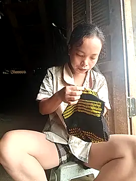 Nguyet2k4 online show from 10/29/25, 02:10