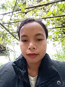 Nguyet2k4 online show from 10/27/25, 05:52