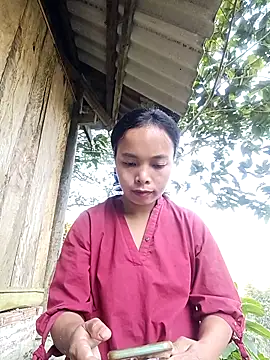 Nguyet2k4 online show from 11/25/25, 01:06